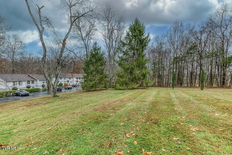 Photo #32: 102 Point Shore Pvt Drive 