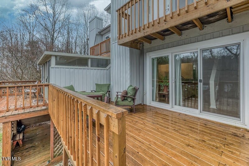 Photo #26: 102 Point Shore Pvt Drive 