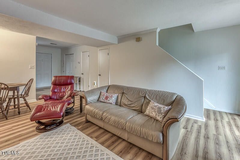 Photo #17: 102 Point Shore Pvt Drive 