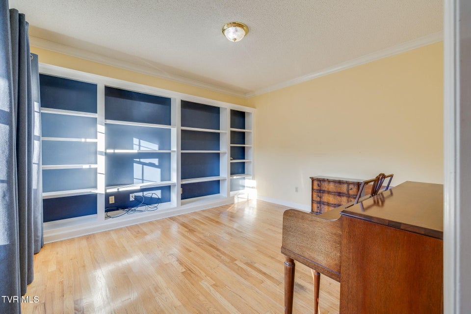 Photo #7: 1001 Fiddlers Way