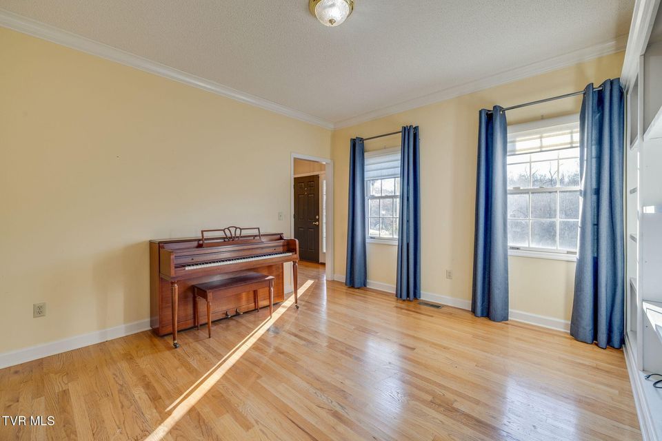 Photo #9: 1001 Fiddlers Way