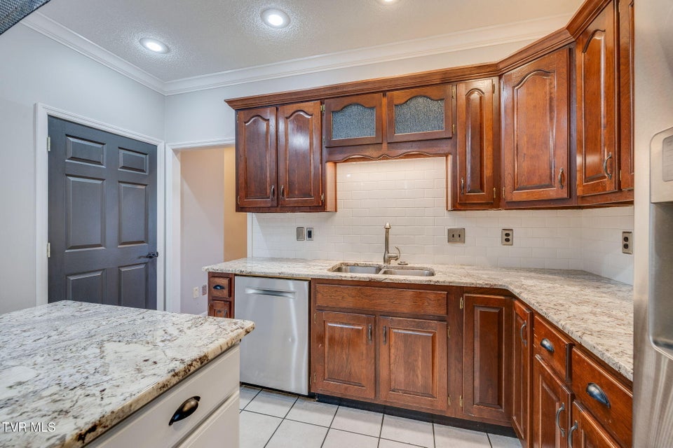 Photo #17: 1001 Fiddlers Way