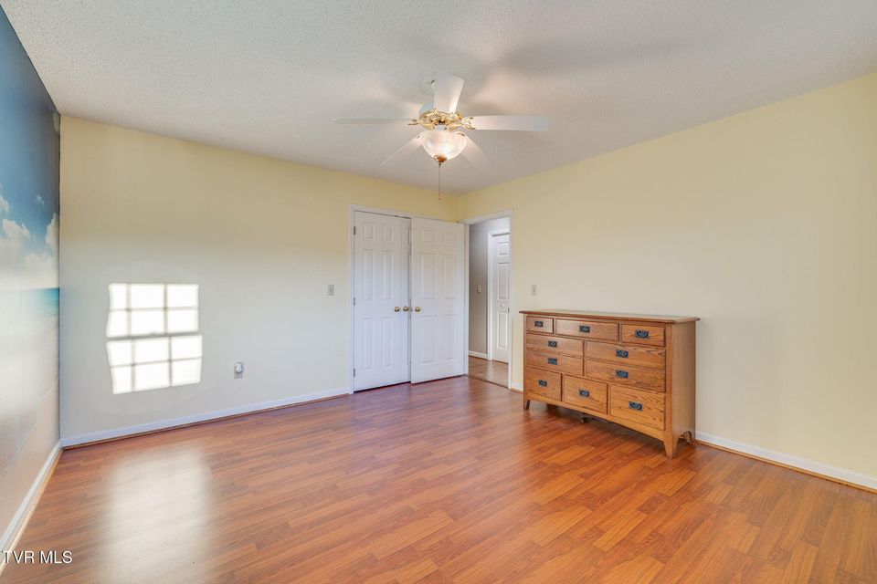 Photo #42: 1001 Fiddlers Way