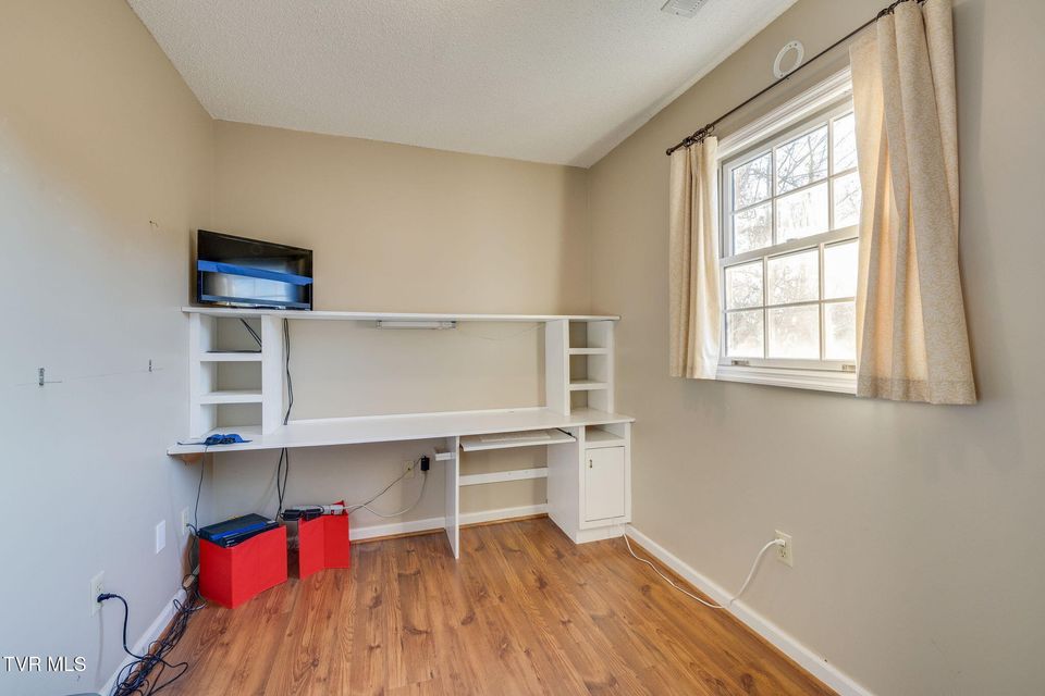 Photo #43: 1001 Fiddlers Way