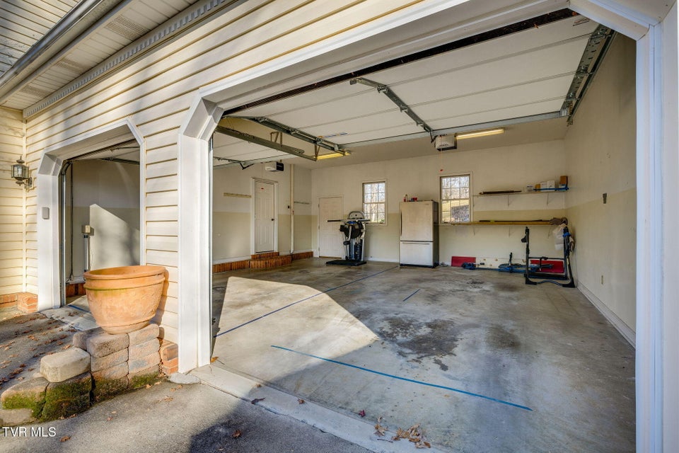 Photo #49: 1001 Fiddlers Way