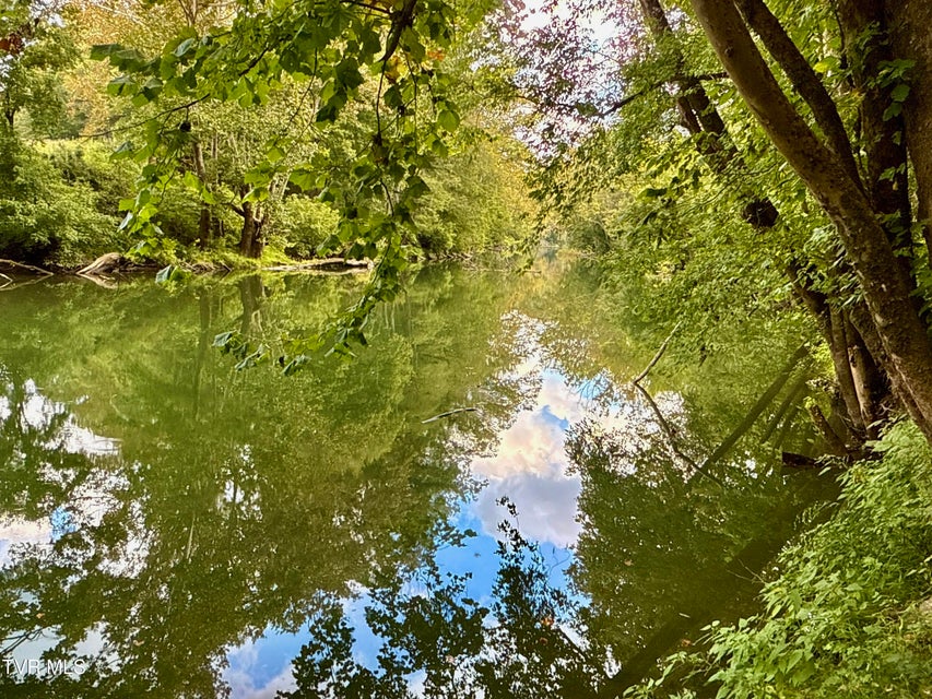 Photo #3: 2114 Powell River Rd 