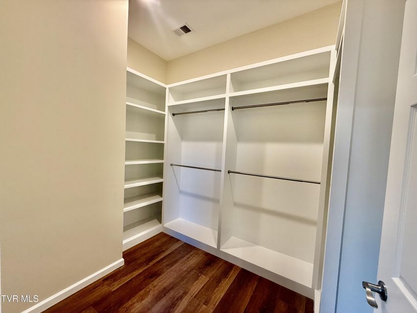 Photo #39: 2114 Powell River Rd 