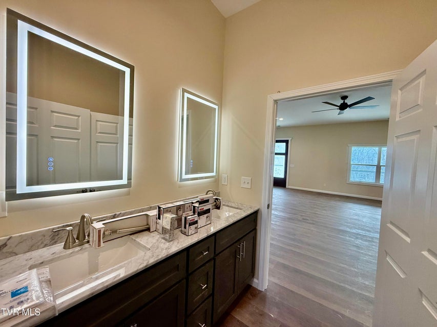 Photo #42: 2114 Powell River Rd 