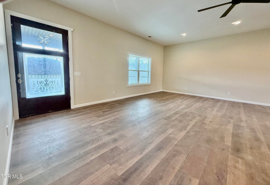 Photo #43: 2114 Powell River Rd 