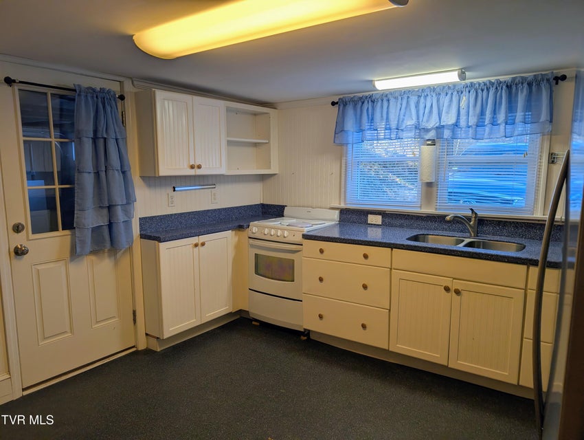 Photo #52: 233 Gravely Road