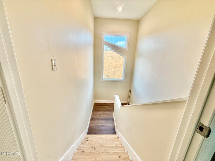 Photo #50: 2114 Powell River Rd 