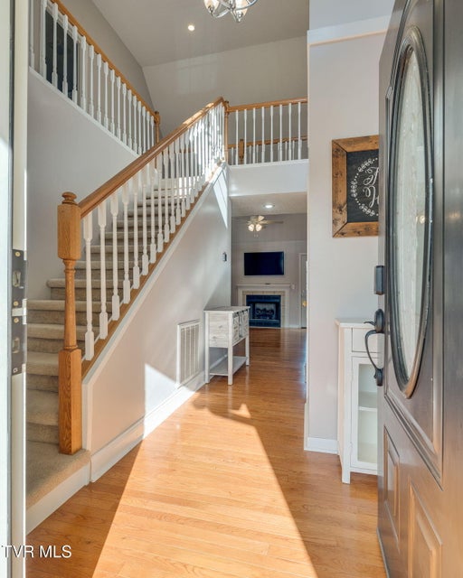 Photo #5: 102 Wyntuck Lane