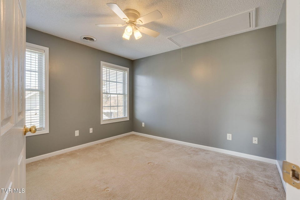 Photo #23: 102 Wyntuck Lane