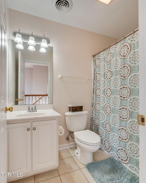 Photo #25: 102 Wyntuck Lane