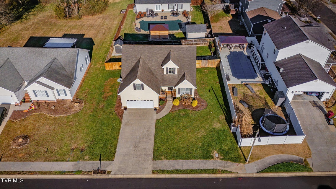 Photo #37: 102 Wyntuck Lane