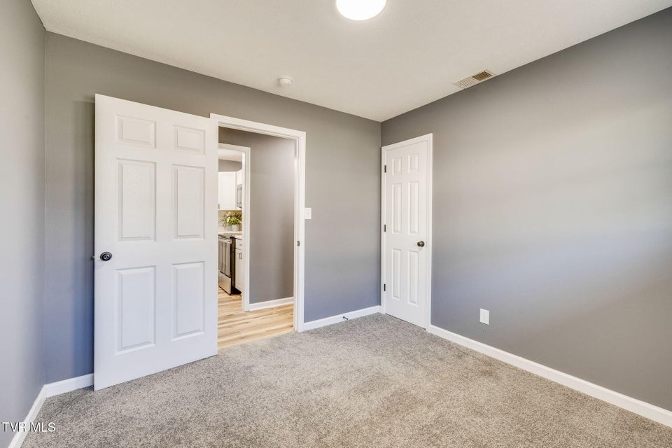 Photo #20: 583 Lovedale Drive