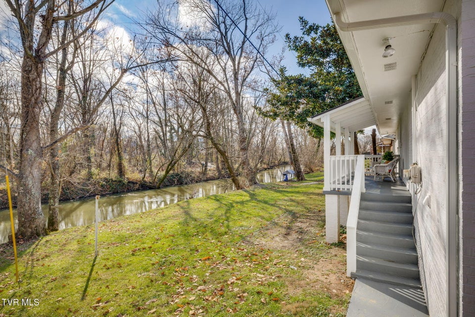 Photo #23: 583 Lovedale Drive