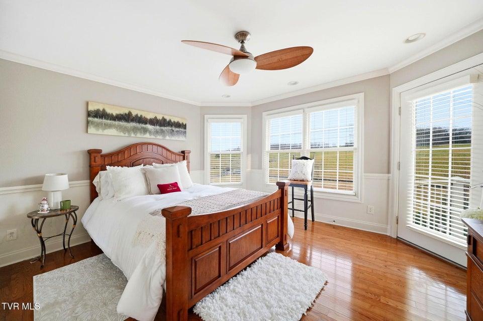 Photo #31: 8 Lake Harbor Court