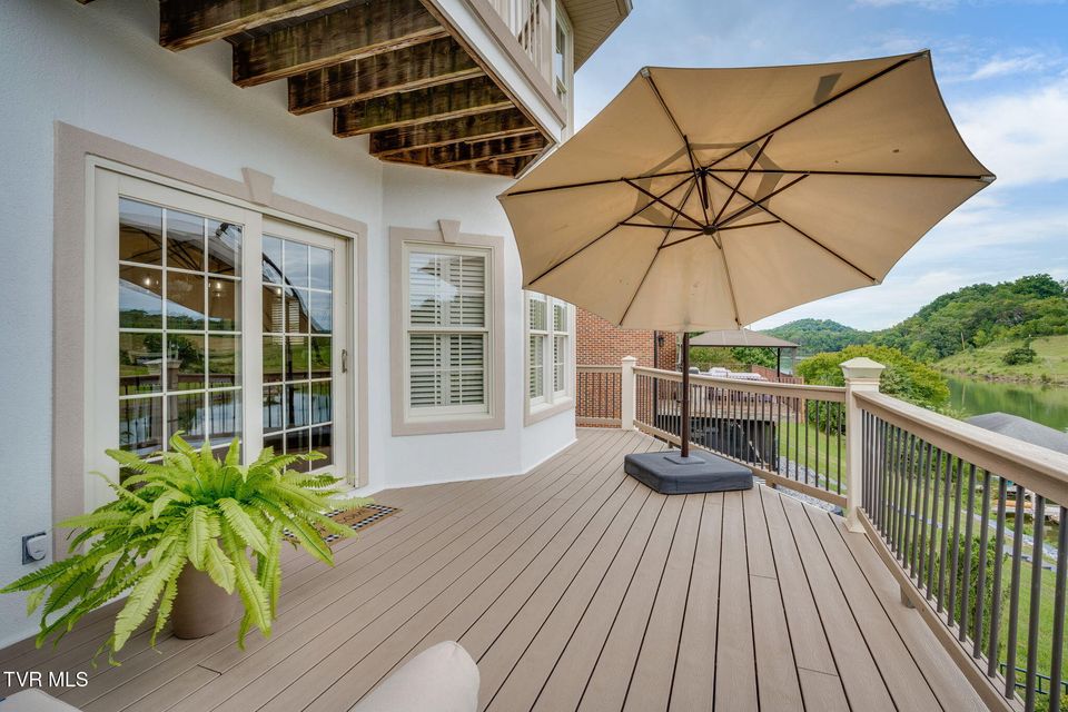 Photo #50: 8 Lake Harbor Court