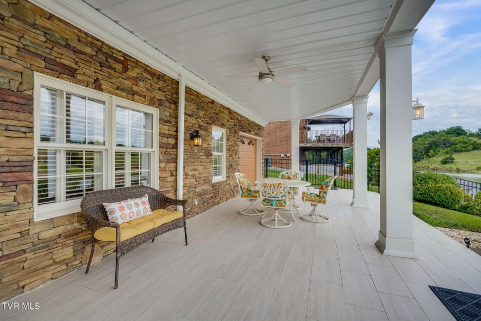 Photo #52: 8 Lake Harbor Court