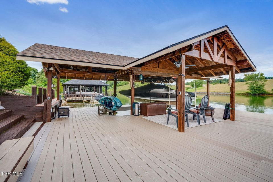 Photo #56: 8 Lake Harbor Court