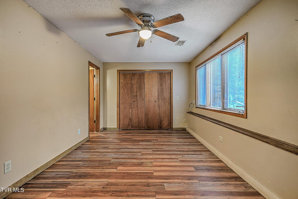 Photo #23: 500 Fleetwood Drive