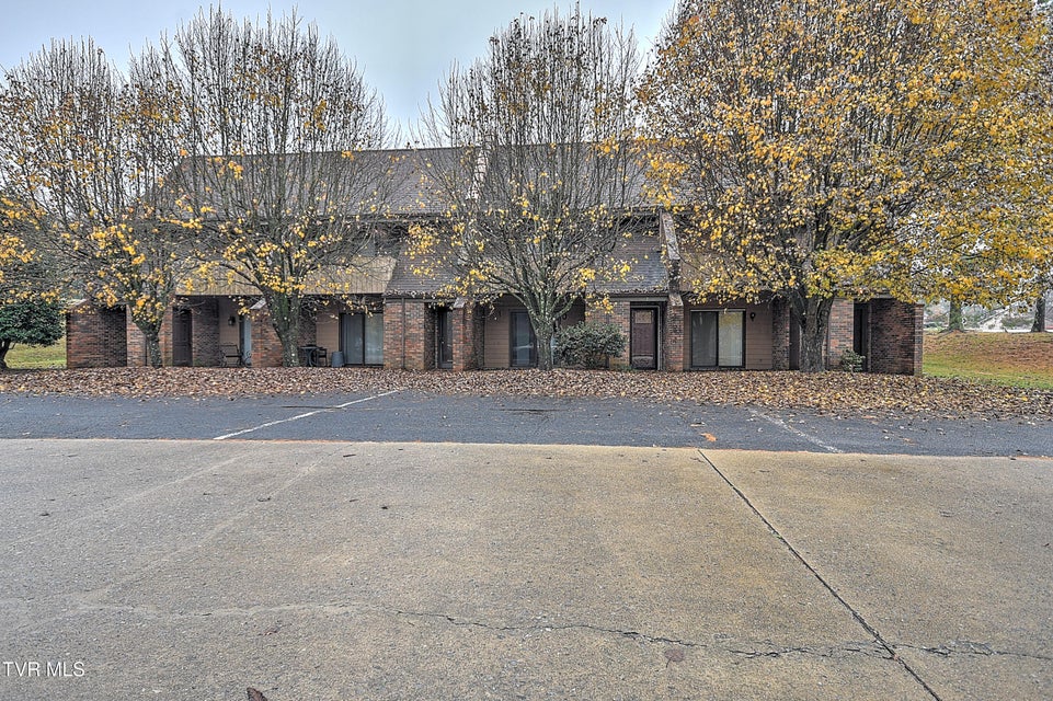 Photo #31: 500 Fleetwood Drive