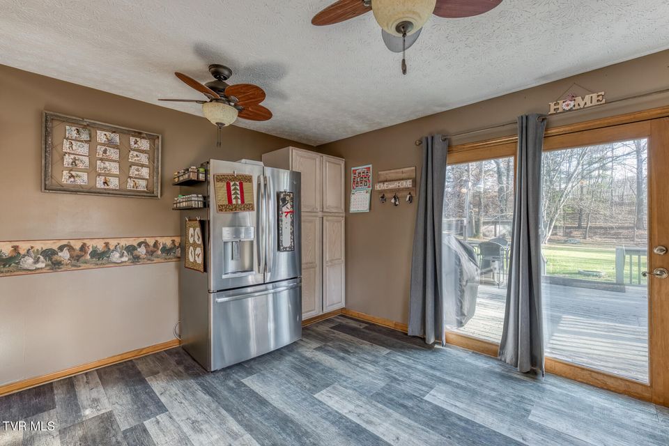 Photo #20: 155 Horseshoe Drive