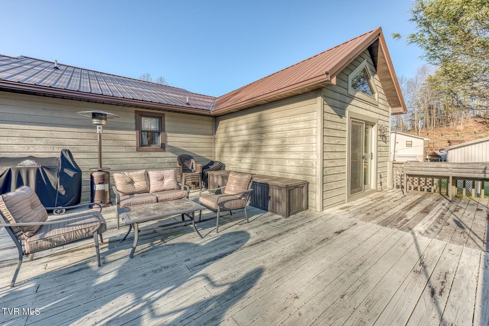 Photo #46: 155 Horseshoe Drive