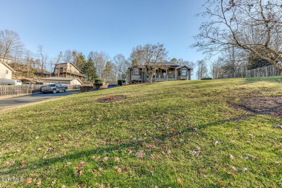 Photo #60: 155 Horseshoe Drive