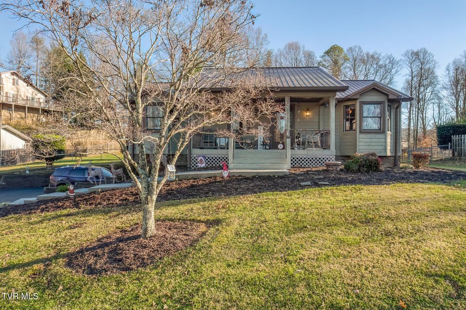 Photo #61: 155 Horseshoe Drive