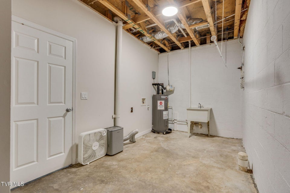 Photo #19: 807 Swadley Road