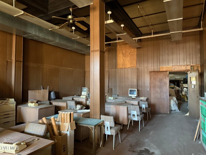 Photo #8: 509 Shelby Street