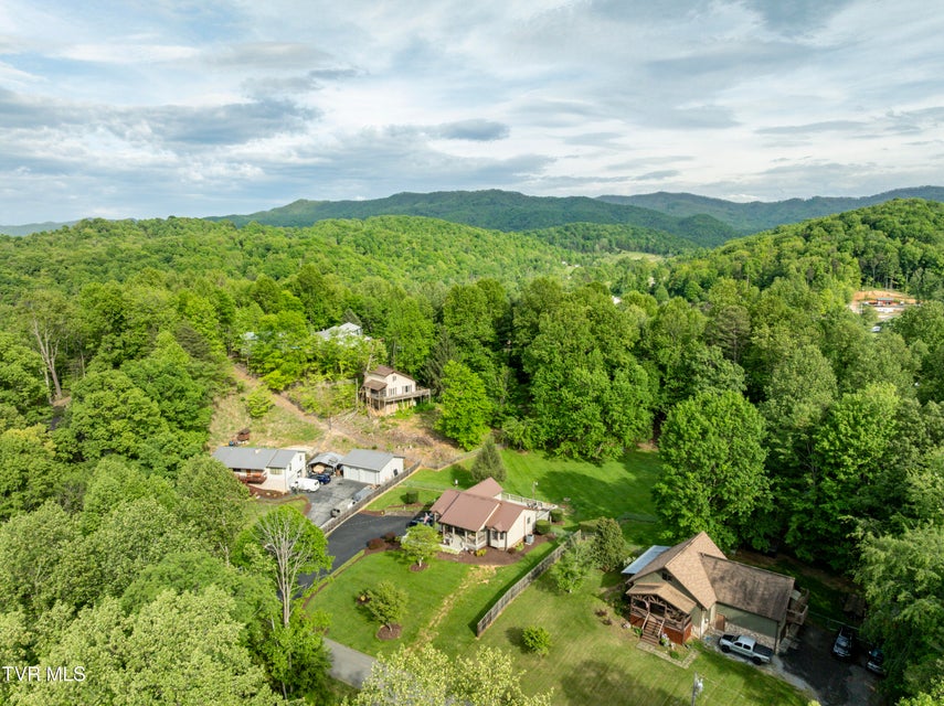 Photo #74: 155 Horseshoe Drive