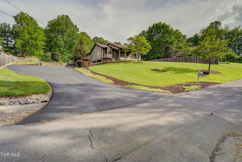 Photo #99: 155 Horseshoe Drive