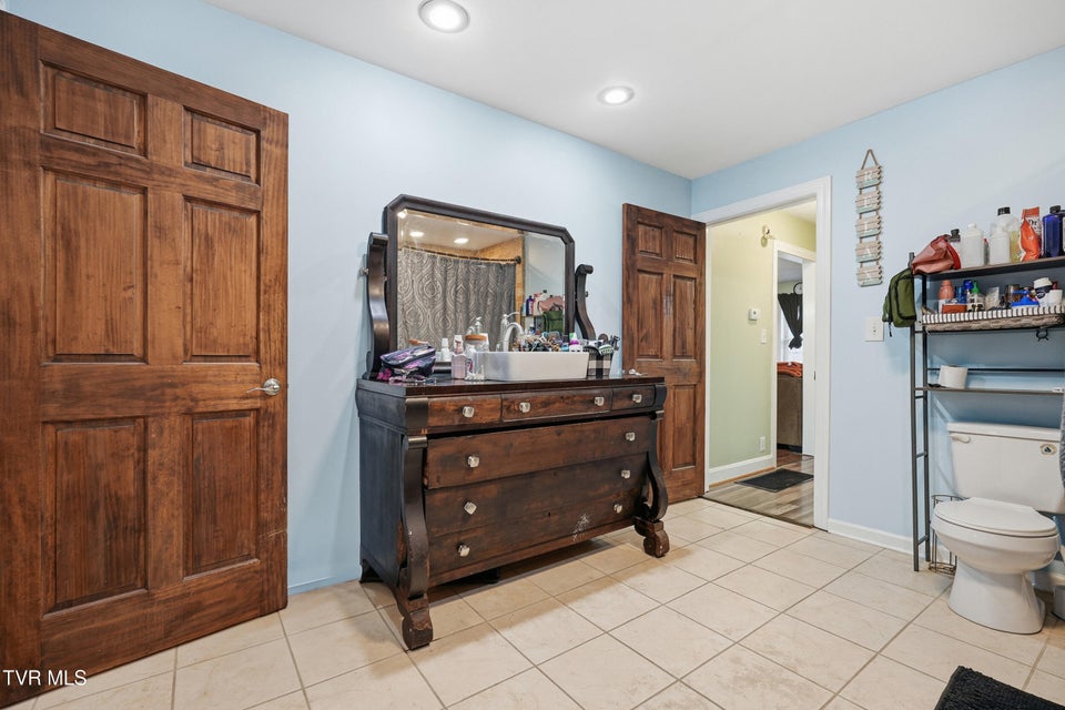 Photo #18: 101 Buncomb Hill Road