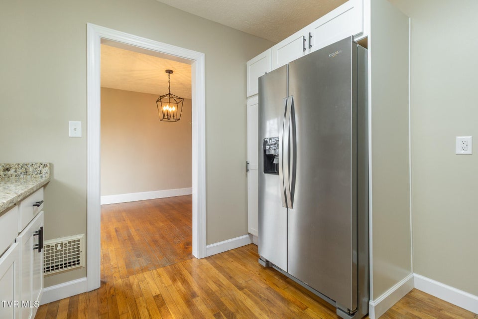 Photo #20: 165 Sevier Avenue