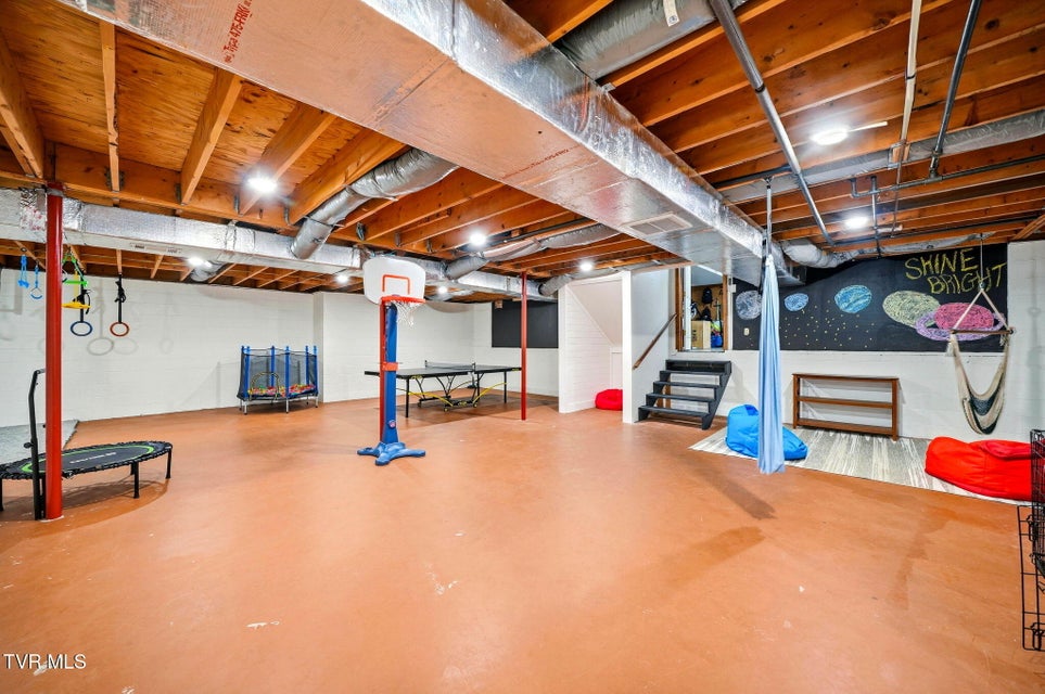 Photo #37: 3303 Honeywood Drive