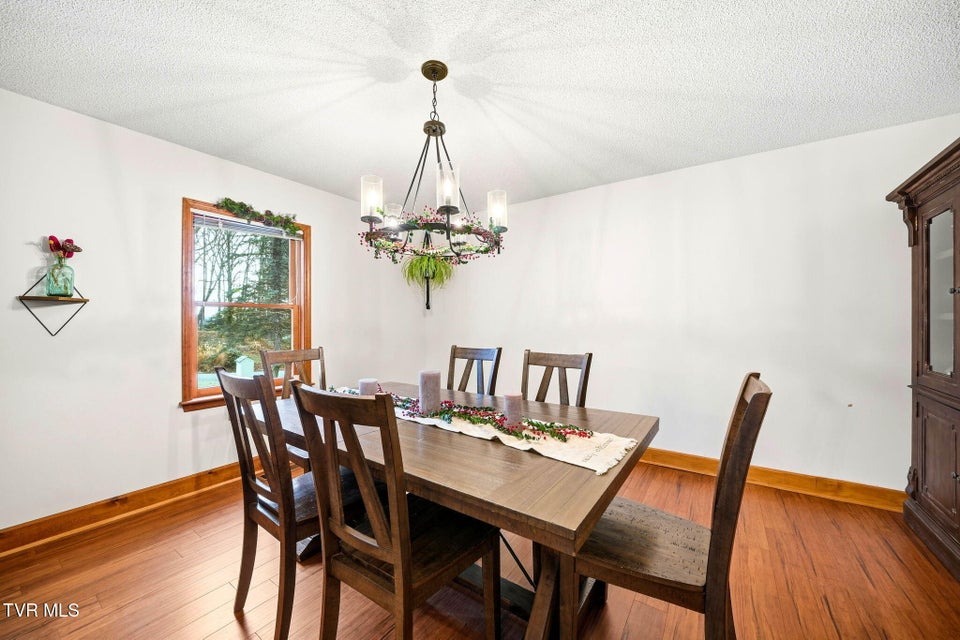 Photo #11: 3303 Honeywood Drive