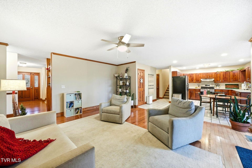 Photo #15: 3303 Honeywood Drive