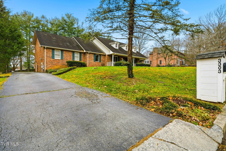 Photo #3: 3303 Honeywood Drive