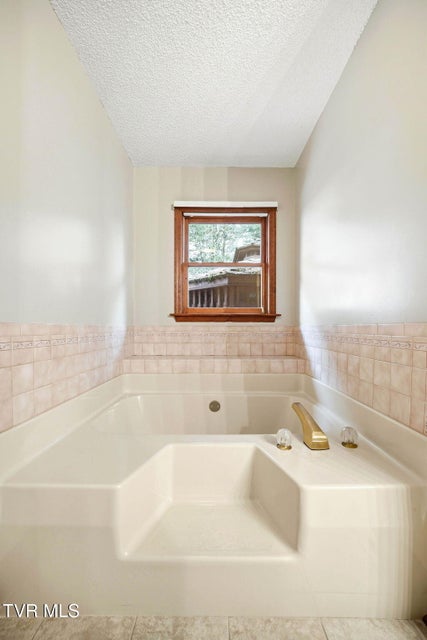 Photo #28: 3303 Honeywood Drive