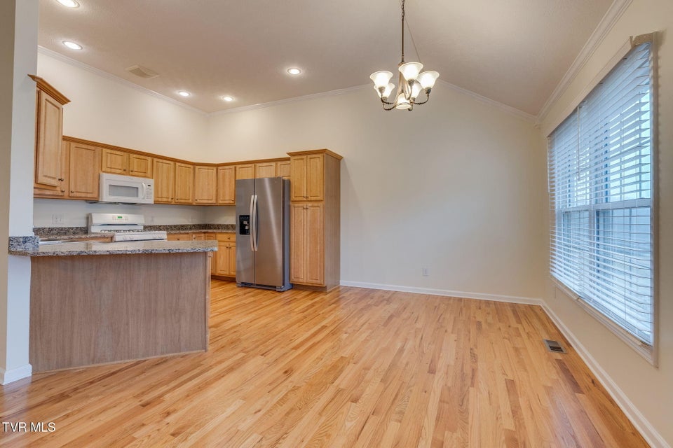 Photo #6: 4150 Cooks Point