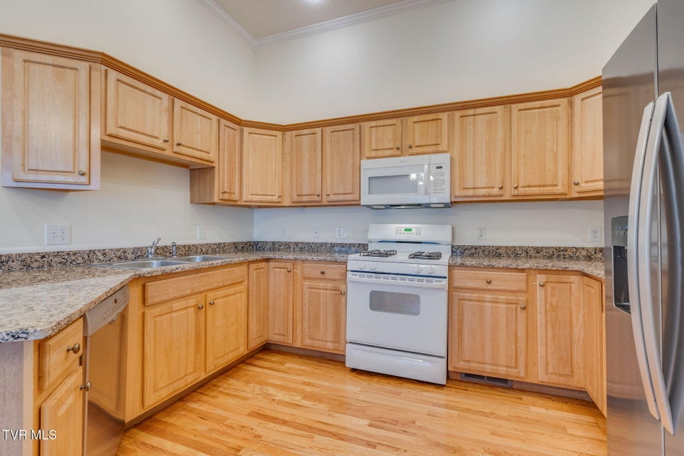 Photo #8: 4150 Cooks Point