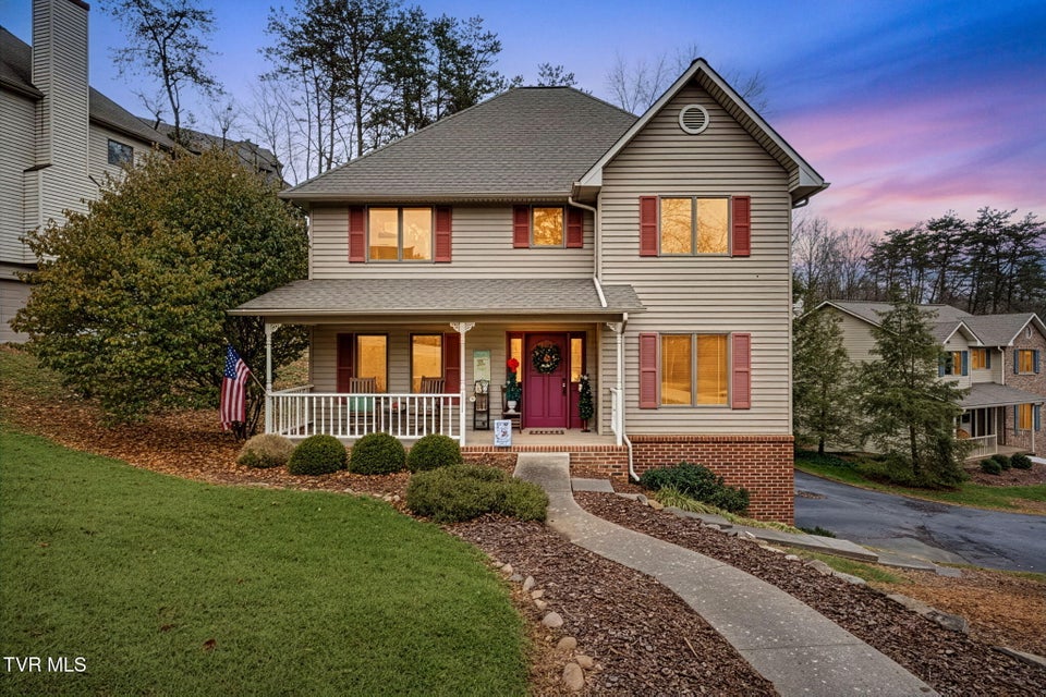 Photo #7: 171 Aston Court