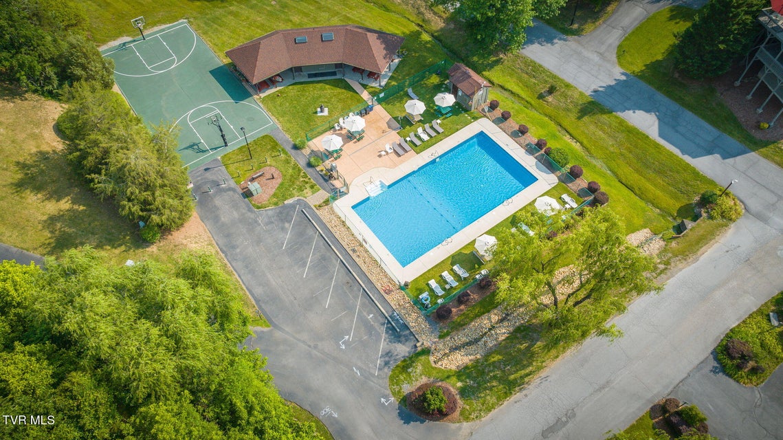 Photo #49: 171 Aston Court