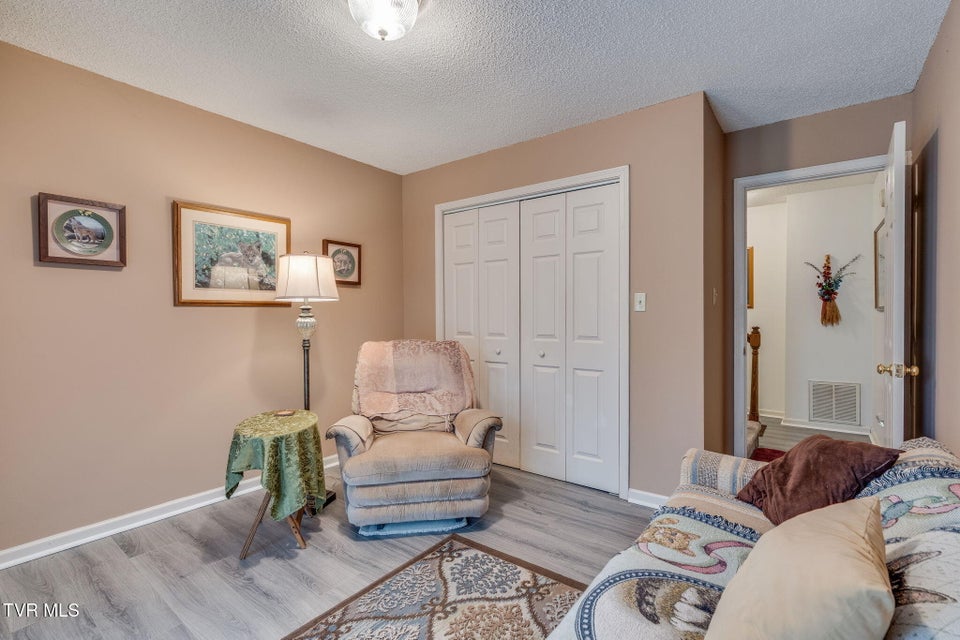 Photo #31: 171 Aston Court