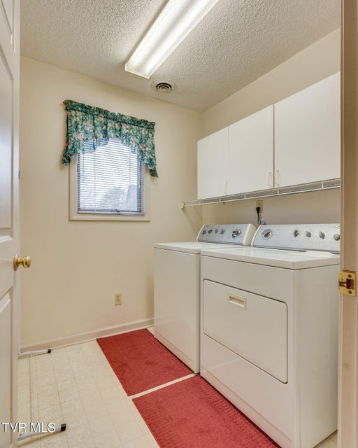 Photo #29: 171 Aston Court