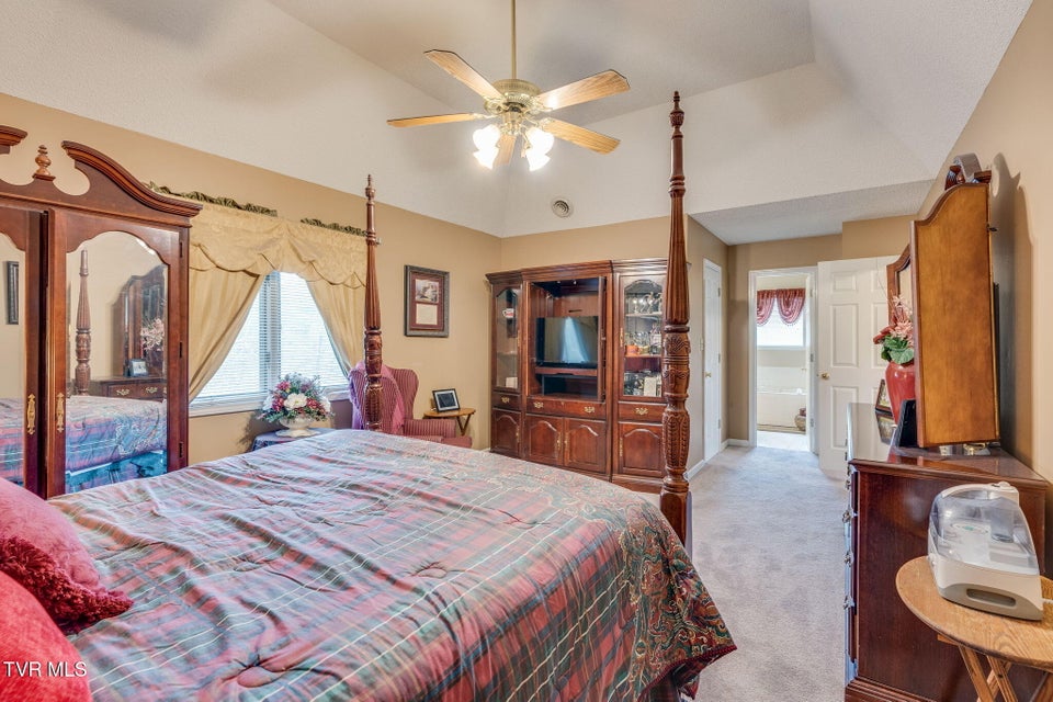 Photo #20: 171 Aston Court