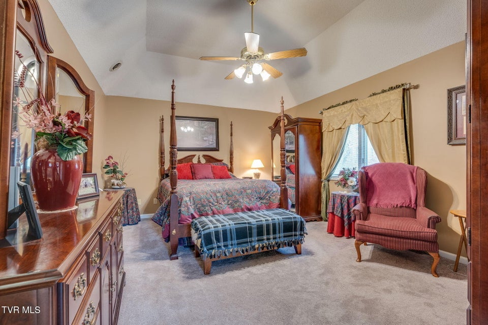 Photo #4: 171 Aston Court